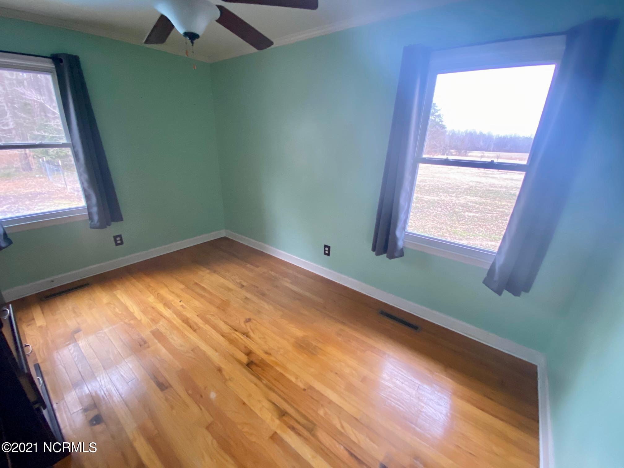 1361 Poplar Point Road Williamston, NC 27892 - Photo 23 of 58 IMG_7490
