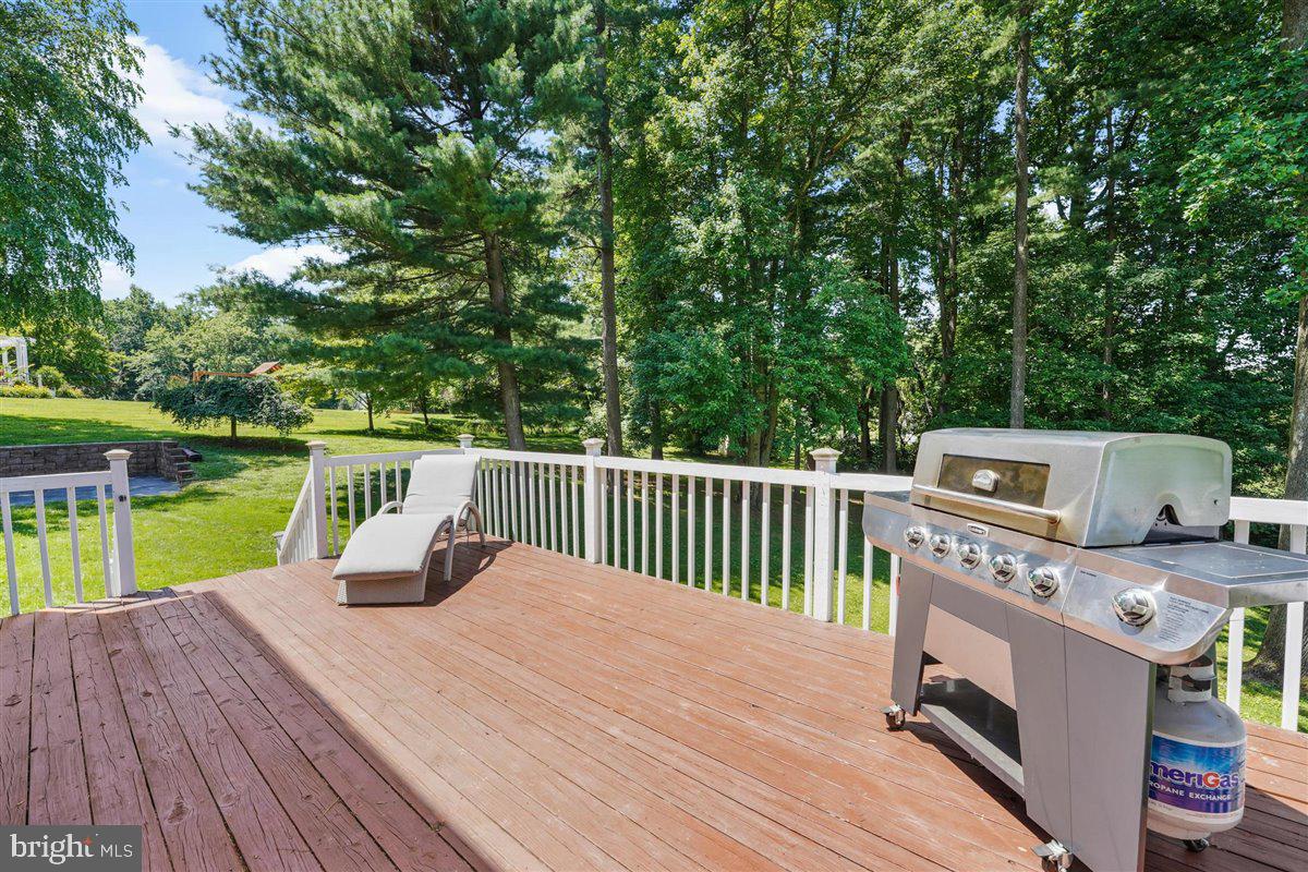 207 Kirkbrae Road Kennett Square, PA 19348 - Photo 44 of 47 Rear Deck off Breakfast room