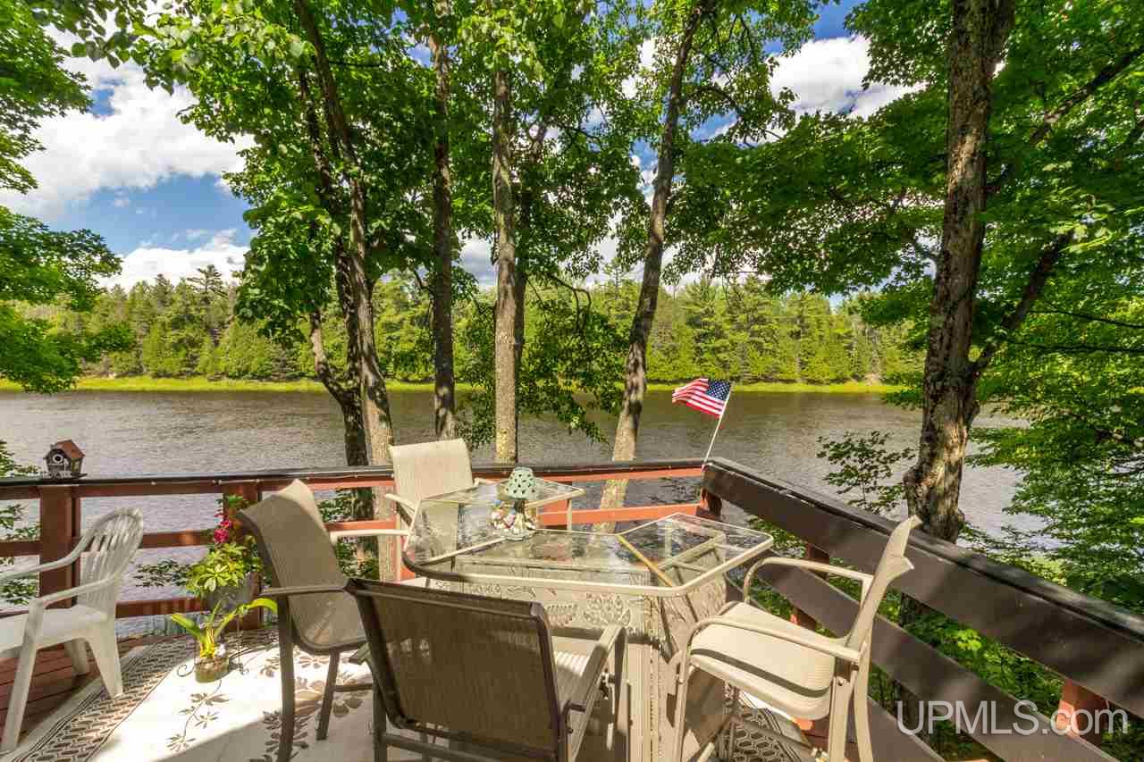 3152 Co Road Cornell, MI 49818 - Photo 4 of 18