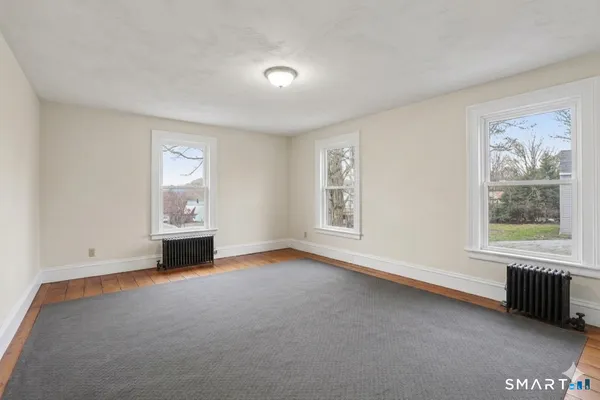 $699,000 | 8 Pleasant Street, Danbury, CT 06810