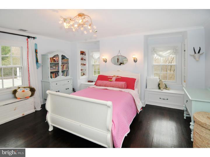 301 East Mill Road Flourtown, PA 19031 - Photo 18 of 25 Gallery Image 18