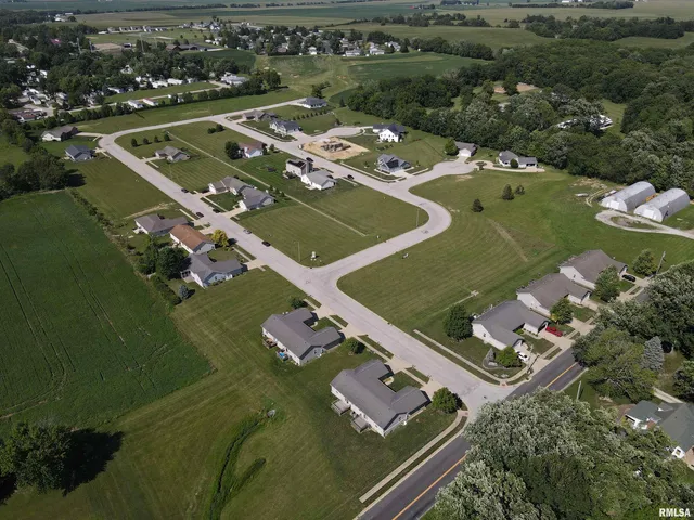 $28,500 | Lot 40 Greenview Drive, Eureka, IL 61530