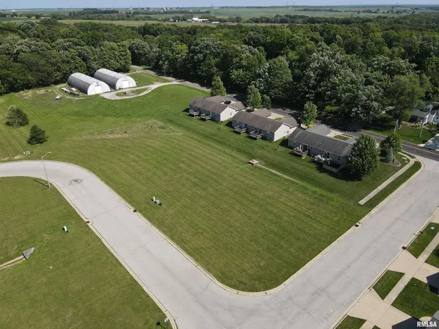 $28,500 | Lot 40 Greenview Drive, Eureka, IL 61530