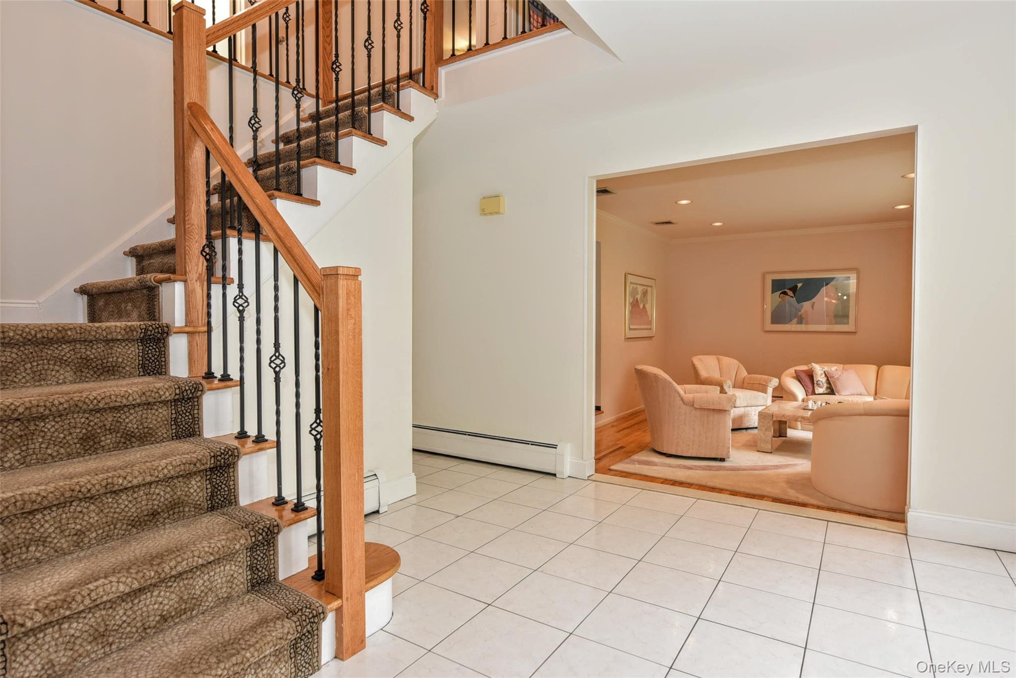 19 Church Road Monsey, NY 10952 - Photo 6 of 40 New modern banister