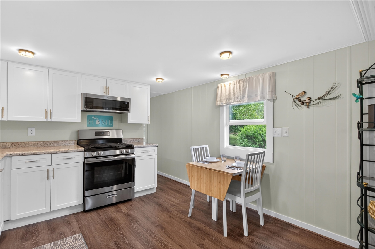 12081 Snow Road Hanover, MI 49241 - Photo 8 of 41