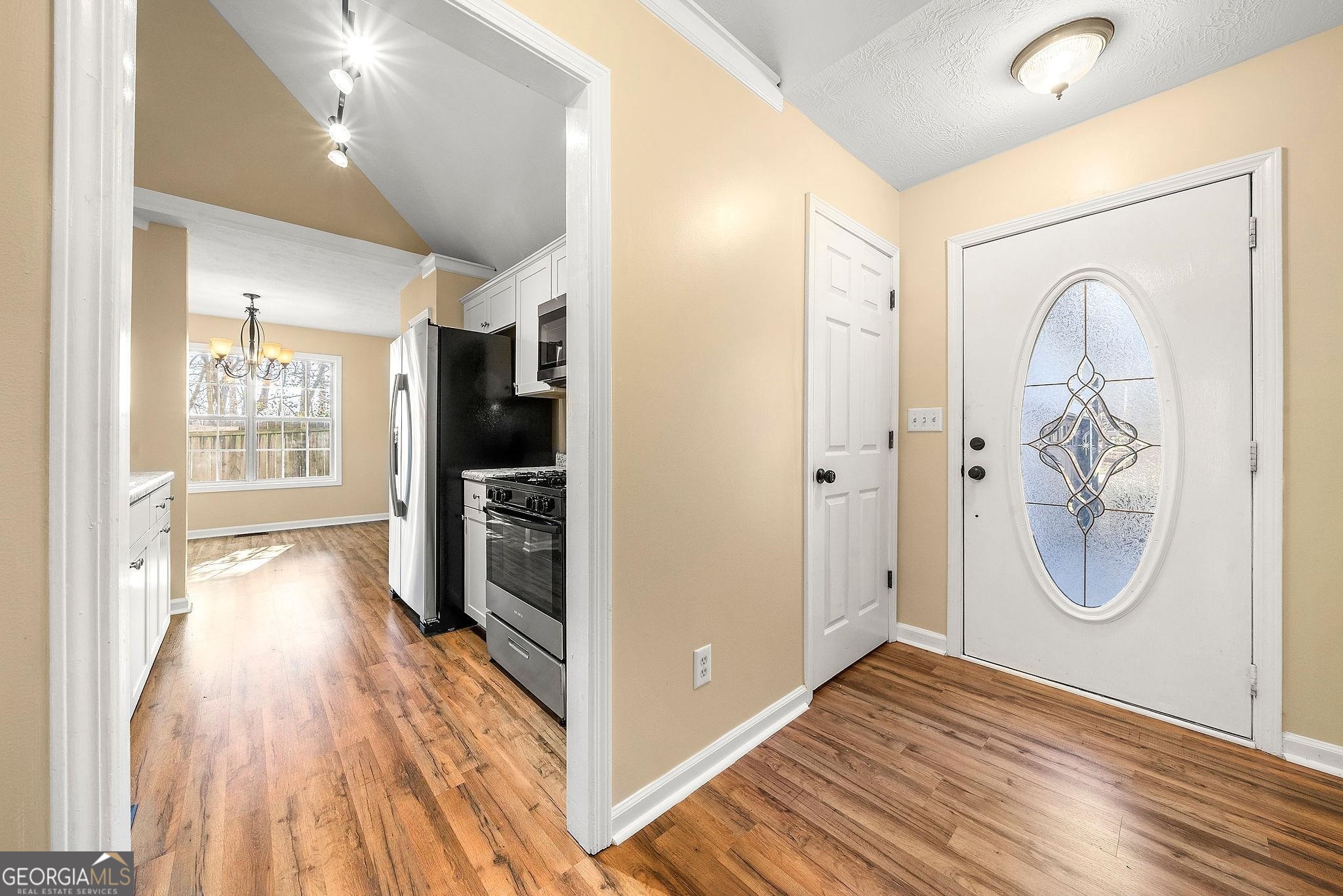 198 Lakeview Drive Temple, GA 30179 - Photo 4 of 24