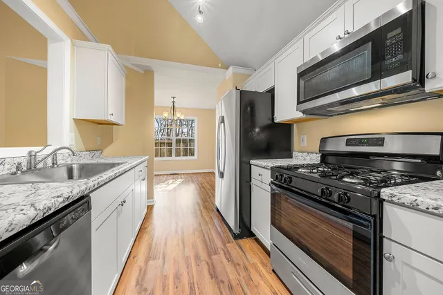 $1,950 | 198 Lakeview Drive, Temple, GA 30179