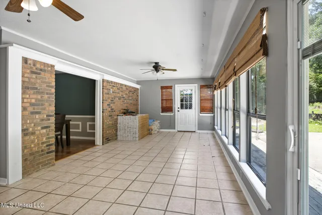 $259,000 | 70 Poplar Drive, Hattiesburg, MS 39402