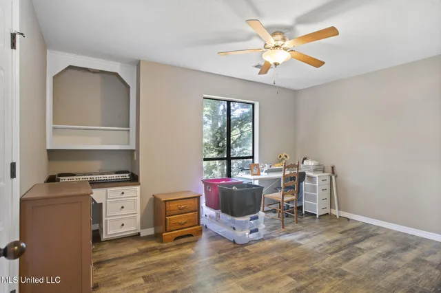 $259,000 | 70 Poplar Drive, Hattiesburg, MS 39402