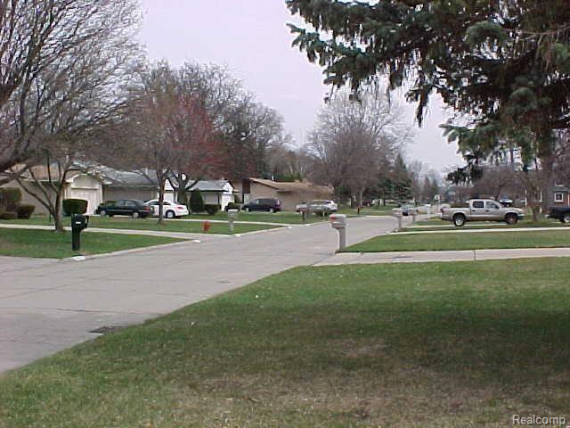 23980 Rockingham Street Southfield, MI 48033 - Photo 22 of 22 street_scene