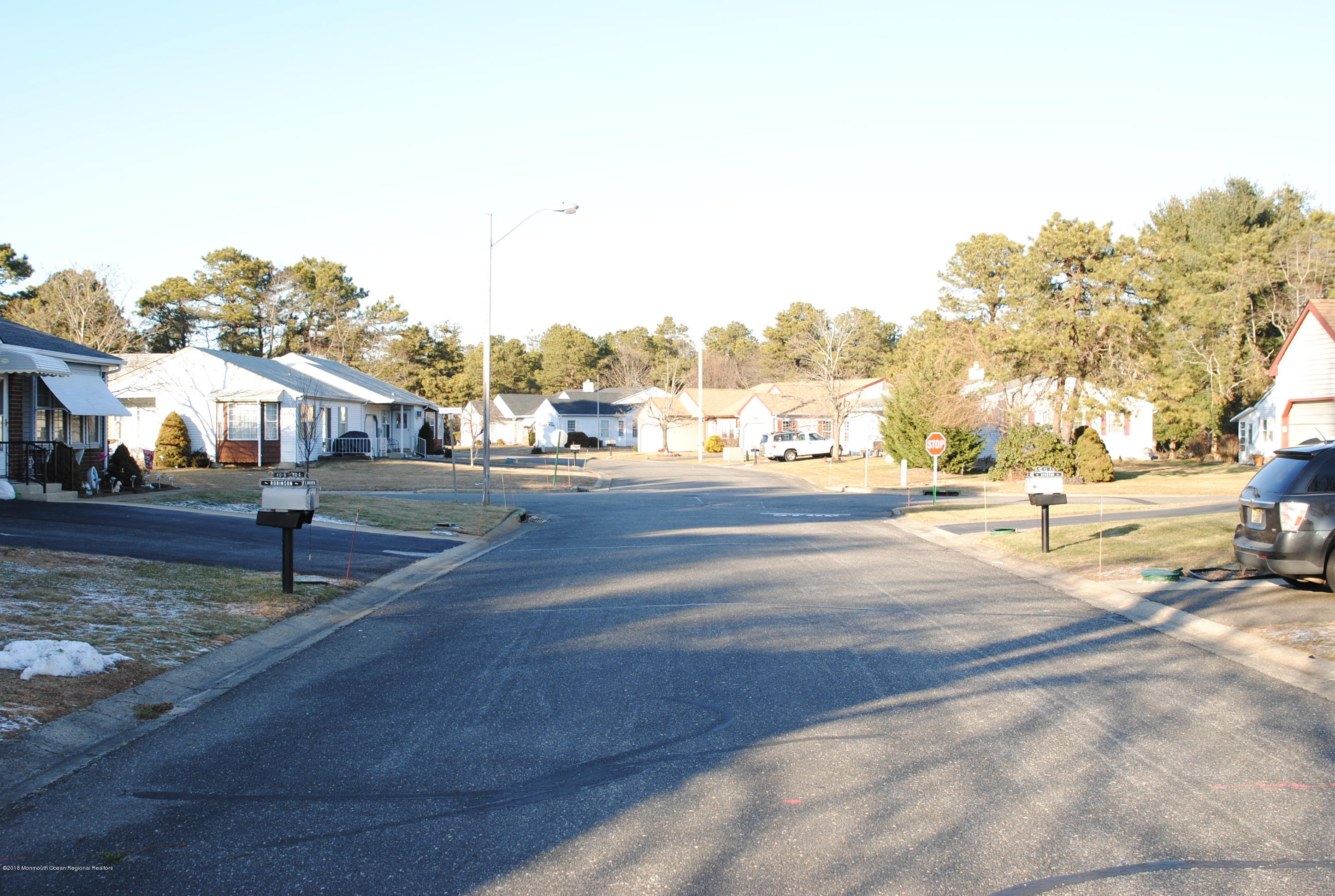 40 A Mill Road Whiting, NJ 08759 - Photo 2 of 18 DSC_0572