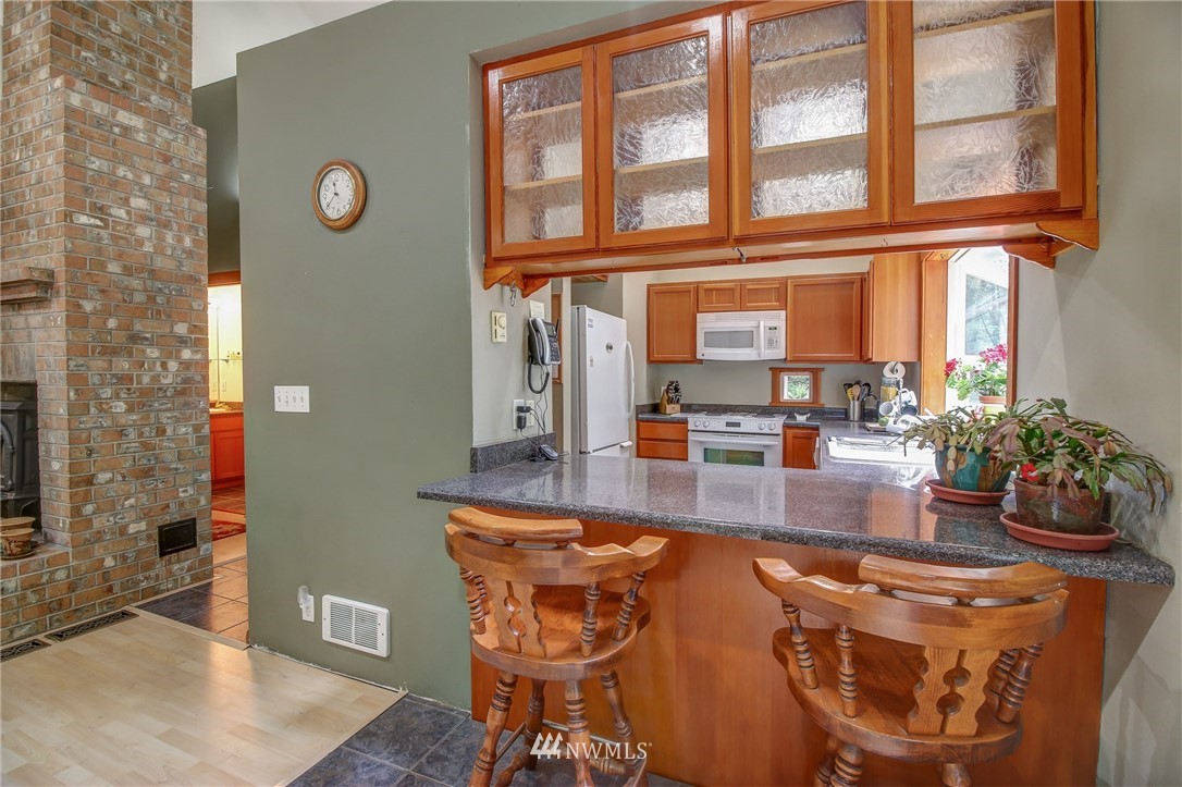 24438 Port Gamble Road Northeast Poulsbo, WA 98370 - Photo 5 of 25 Gallery Image 5