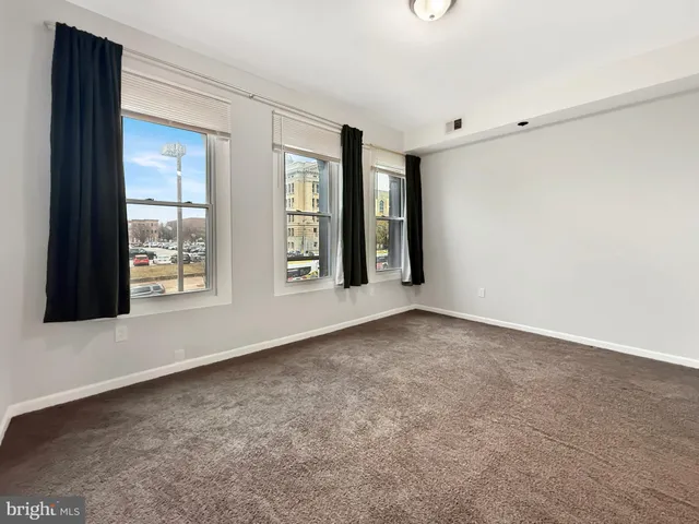 $1,400 | 135 East North Avenue, Unit 2, Baltimore, MD 21202