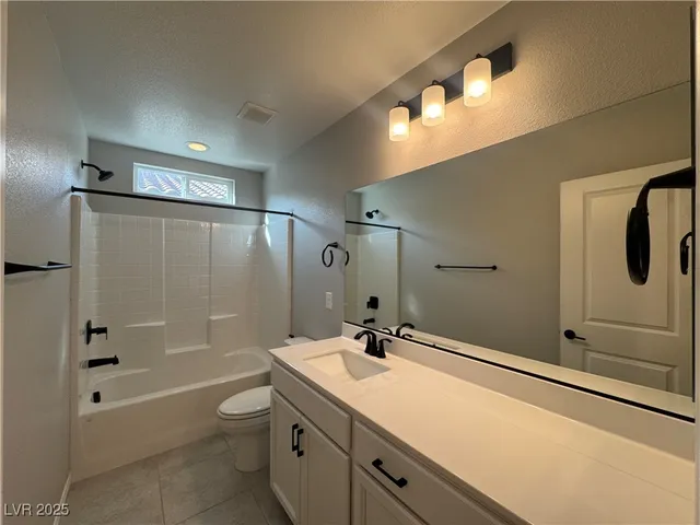 $2,900 | 8957 Eudora Avenue, Las Vegas, NV 89148