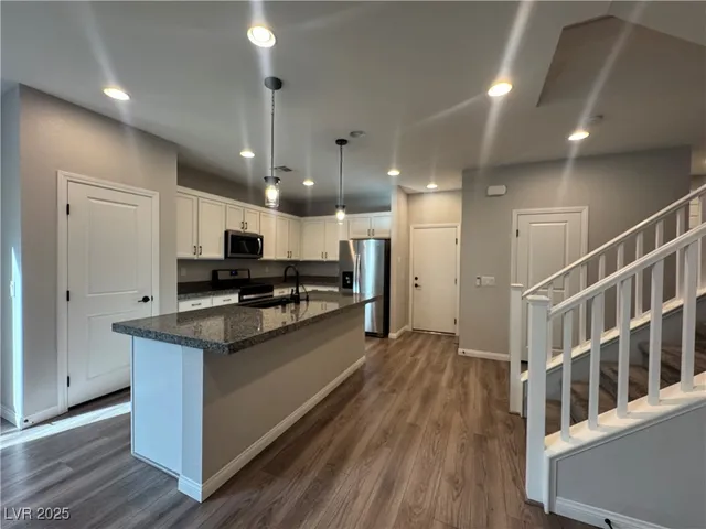 $2,900 | 8957 Eudora Avenue, Las Vegas, NV 89148