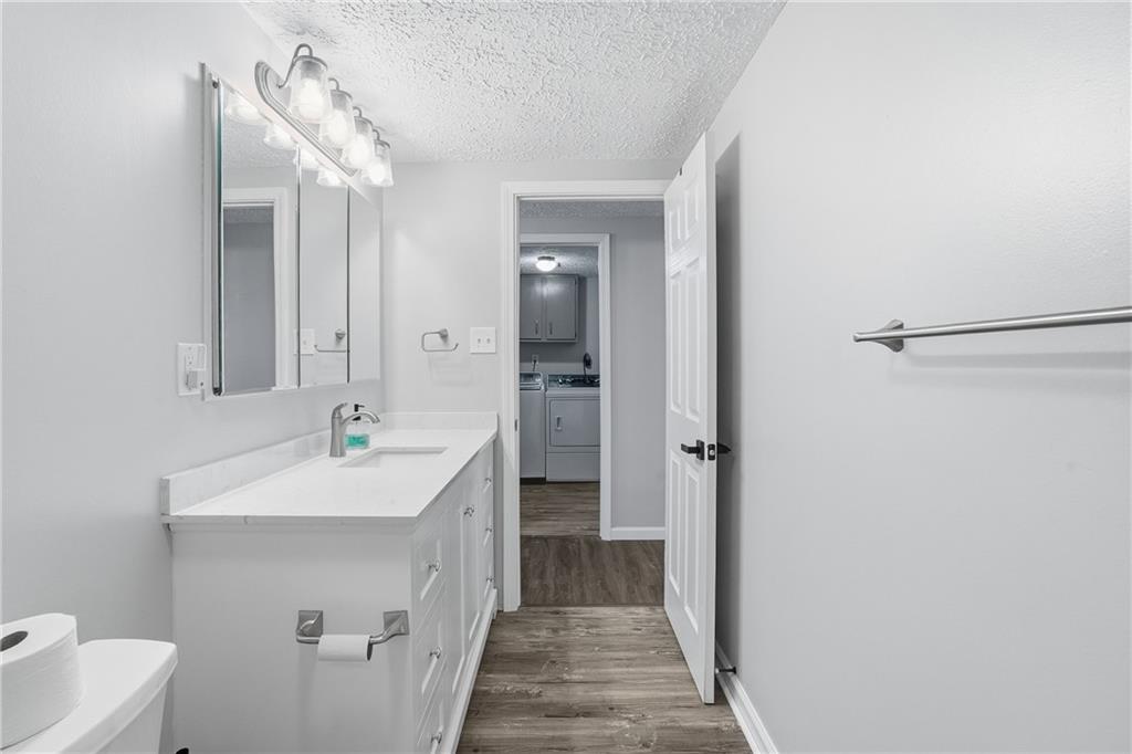 1204 Dutilh Road, Unit 1 Cranberry Township, PA 16066 - Photo 17 of 29