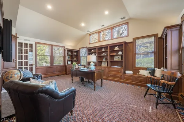 $2,995,000 | 39 Oak Ridge Avenue, Summit, NJ 07901