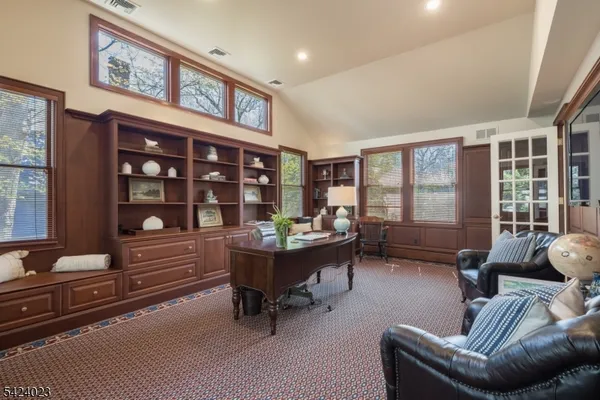 $2,995,000 | 39 Oak Ridge Avenue, Summit, NJ 07901