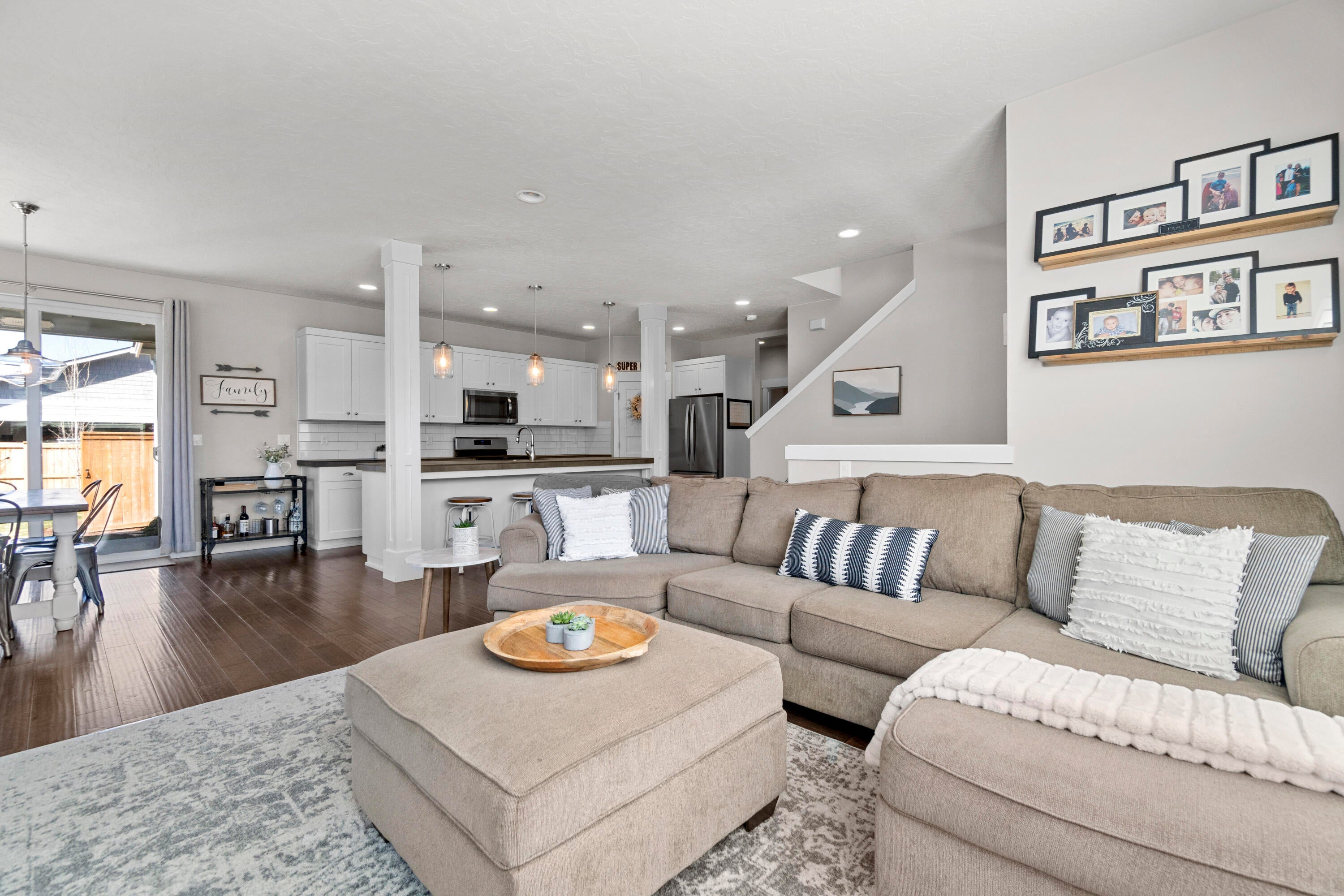 20778 Kilbourne Loop Bend, OR 97701 - Photo 8 of 39 DSC00540