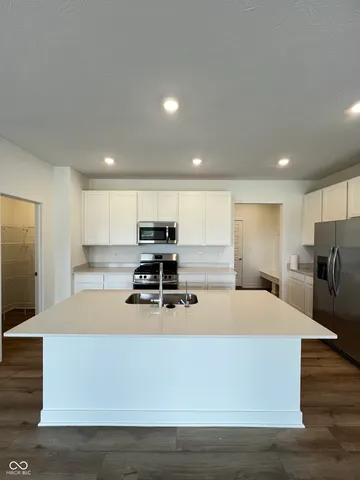 $445,000 | 5815 Sunstone Road, Indianapolis, IN 46239