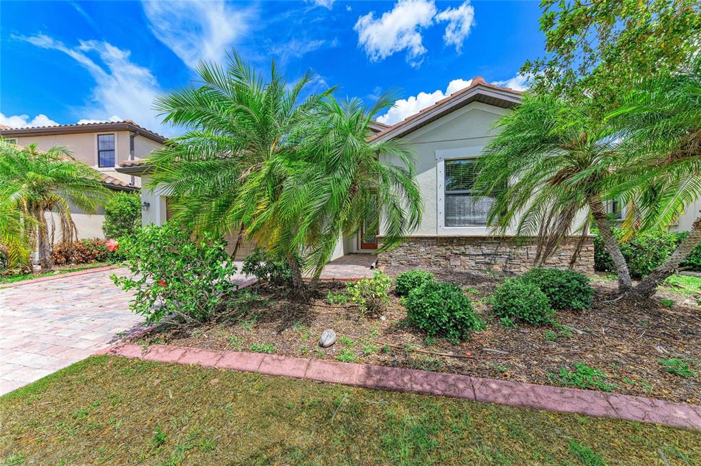 12736 Richezza Drive Venice, FL 34293 - Photo 2 of 65