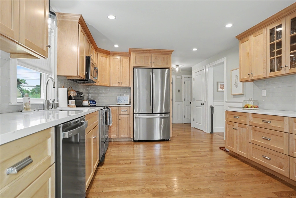 1 Charlesgate Road Hopedale, MA 01747 - Photo 7 of 38 Gallery Image 7