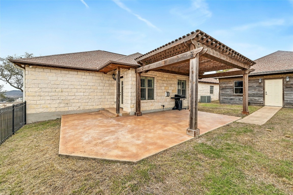 211 Summit Ridge Road Burnet, TX 78611 - Photo 22 of 35 a view of house with a outdoor space