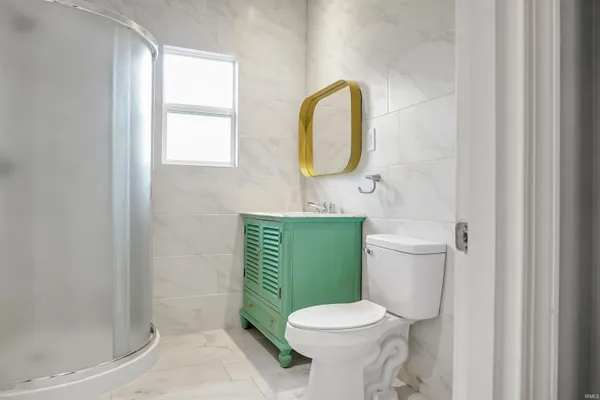 $249,900 | 2105 I Street, Bedford, IN 47421