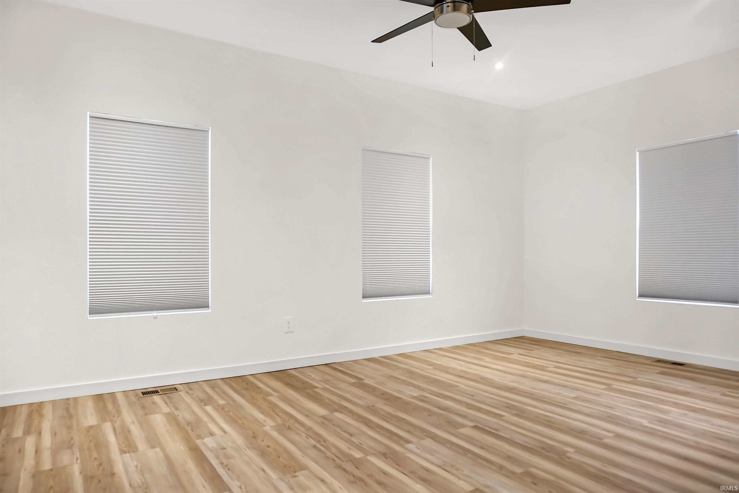 2105 I Street Bedford, IN 47421 - Photo 18 of 22