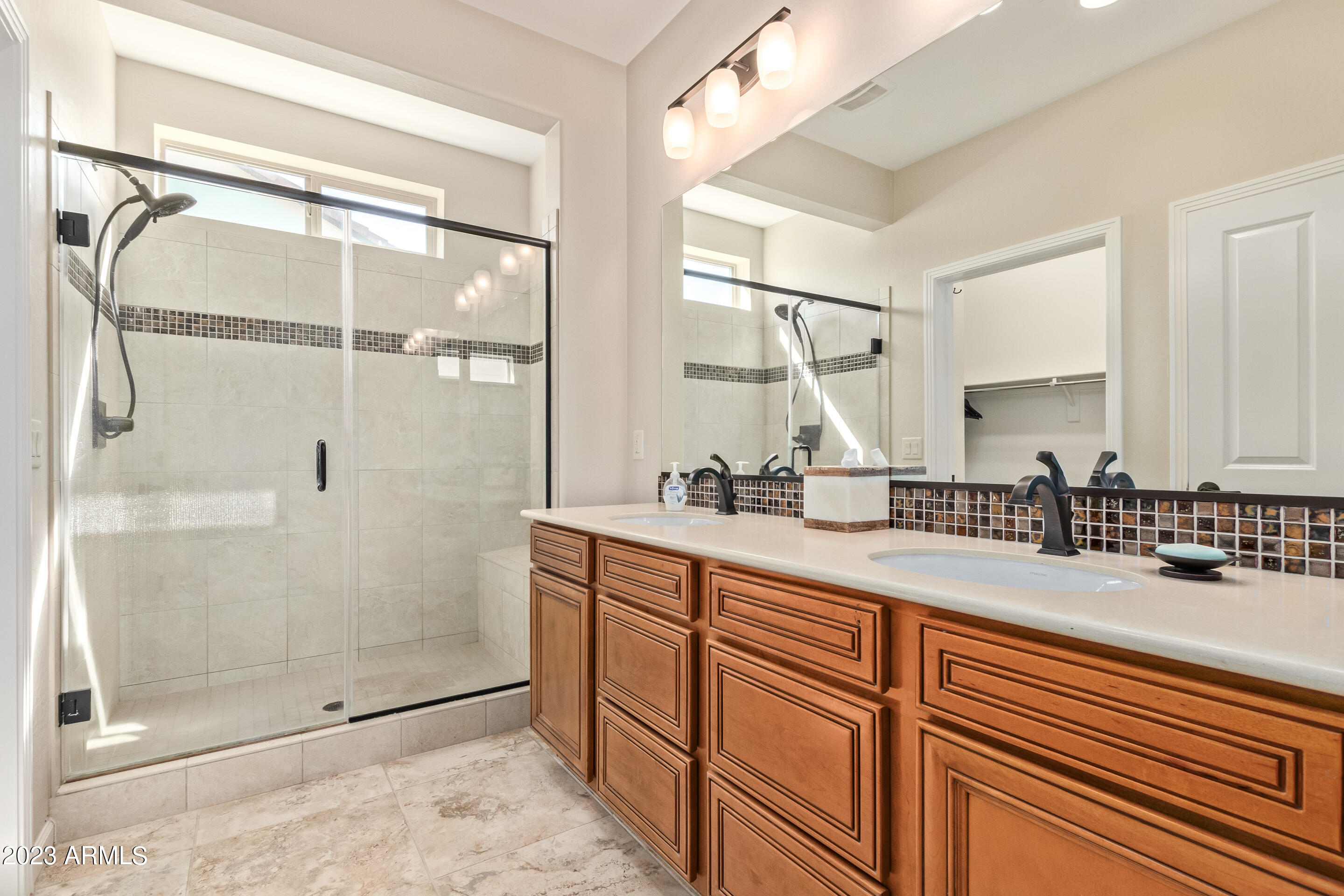 16385 West Granada Road Goodyear, AZ 85395 - Photo 16 of 47 17 - Granada