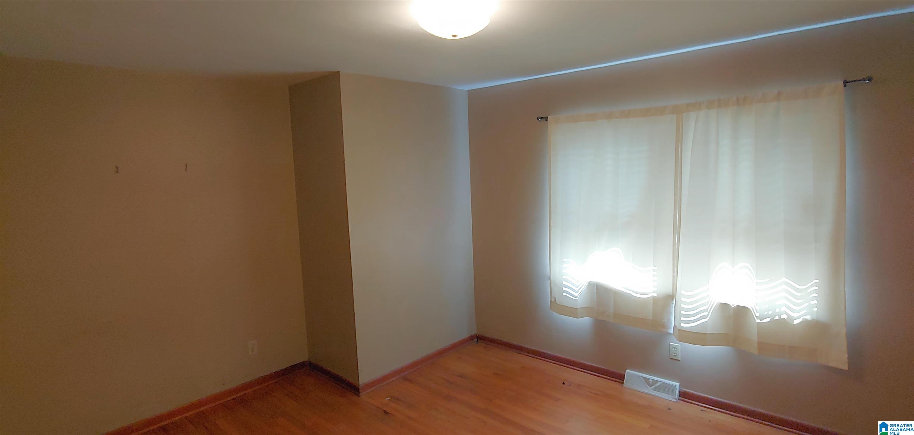 910 Clement Drive Sylacauga, AL 35151 - Photo 4 of 8