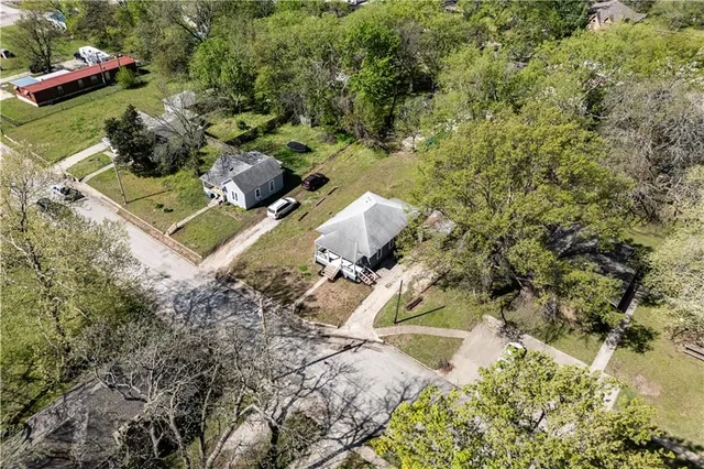 $59,999 | 514 South 4th Street, Neodesha, KS 66757