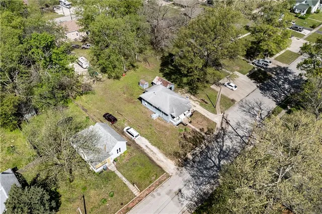 $59,999 | 514 South 4th Street, Neodesha, KS 66757