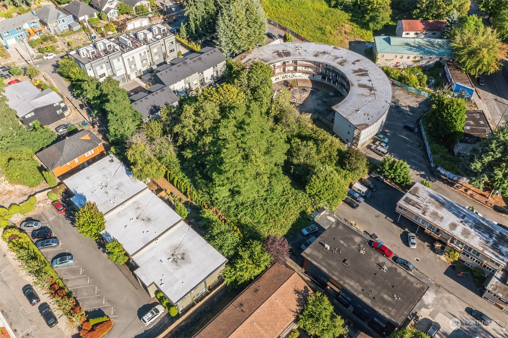 3939 South Farrar Street Seattle, WA 98118 - Photo 9 of 19
