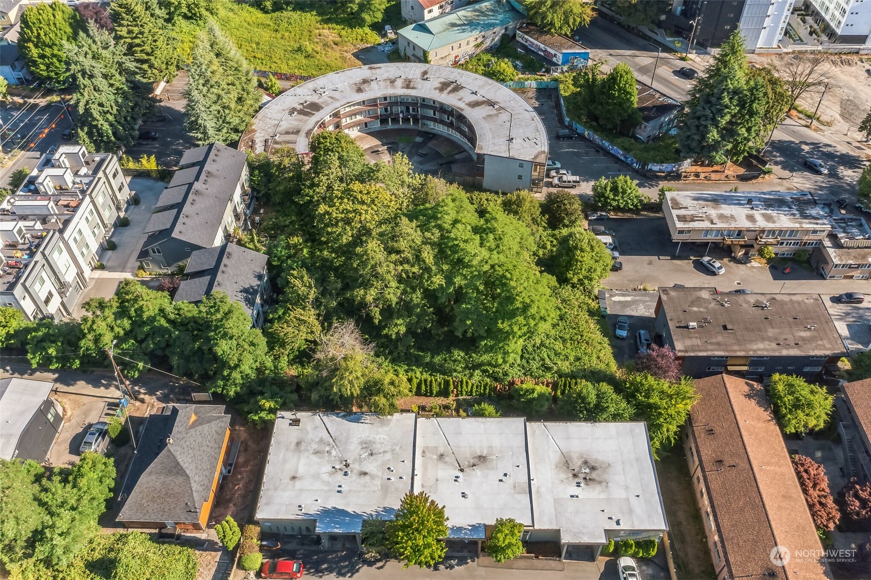 3939 South Farrar Street Seattle, WA 98118 - Photo 10 of 19
