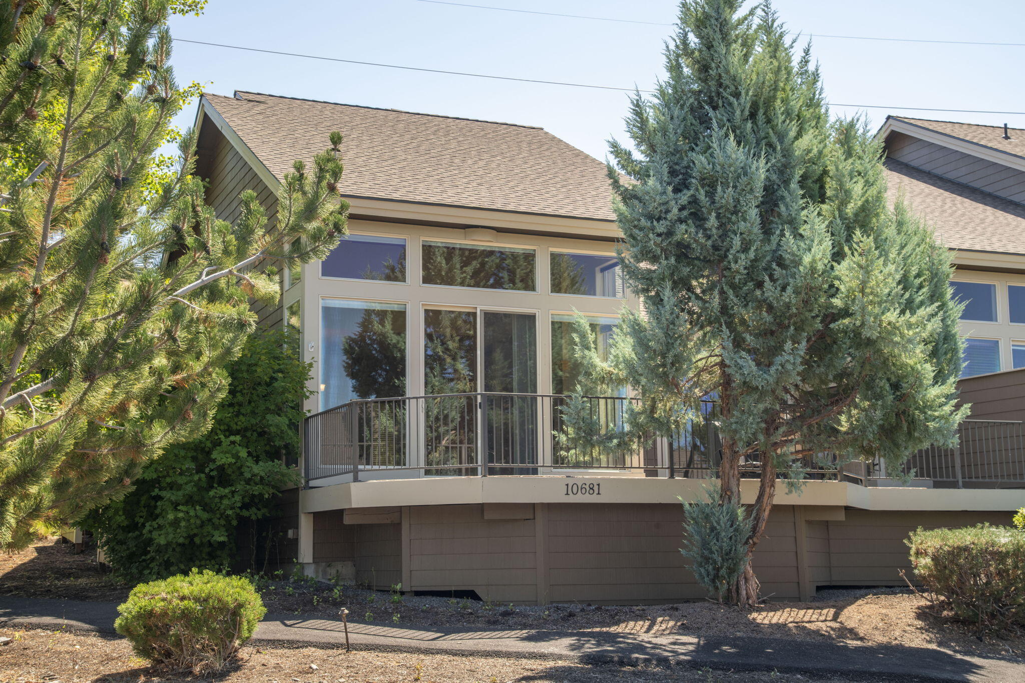 10681 Village Loop Redmond, OR 97756 - Photo 21 of 29 21-web-or-mls-DSC_8883
