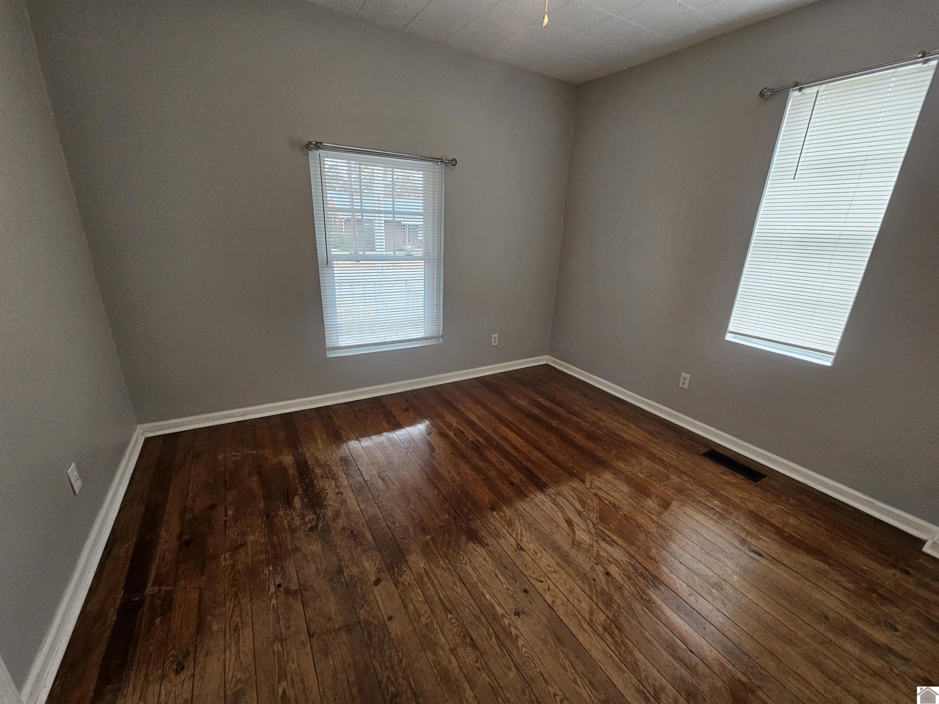513 Beale Street Murray, KY 42071 - Photo 7 of 19 Photo 7
