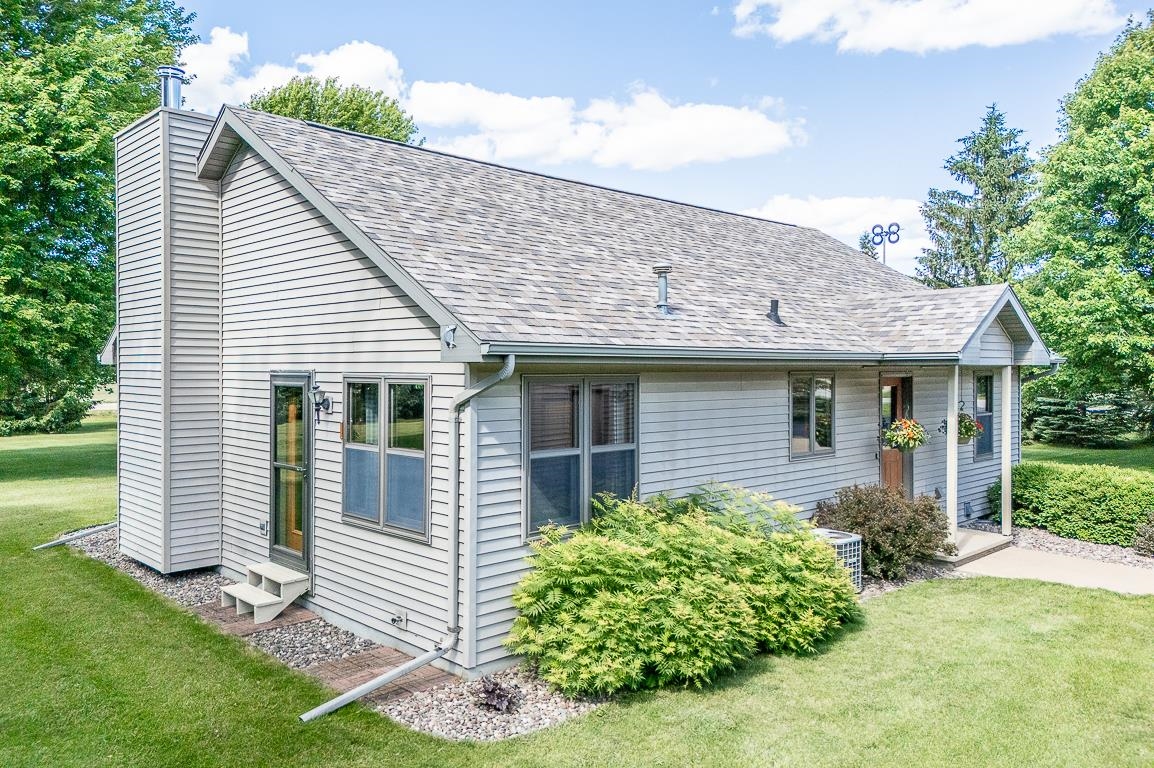N5277 Everts Road New London, WI 54961 - Photo 28 of 50