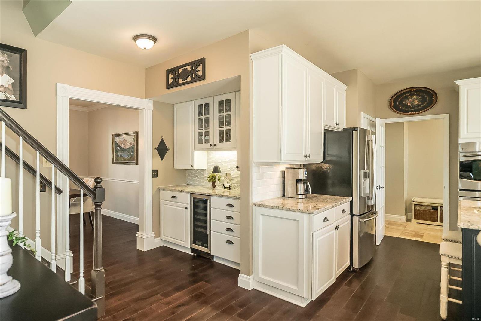 569 Castle Ridge Drive Ballwin, MO 63021 - Photo 17 of 44