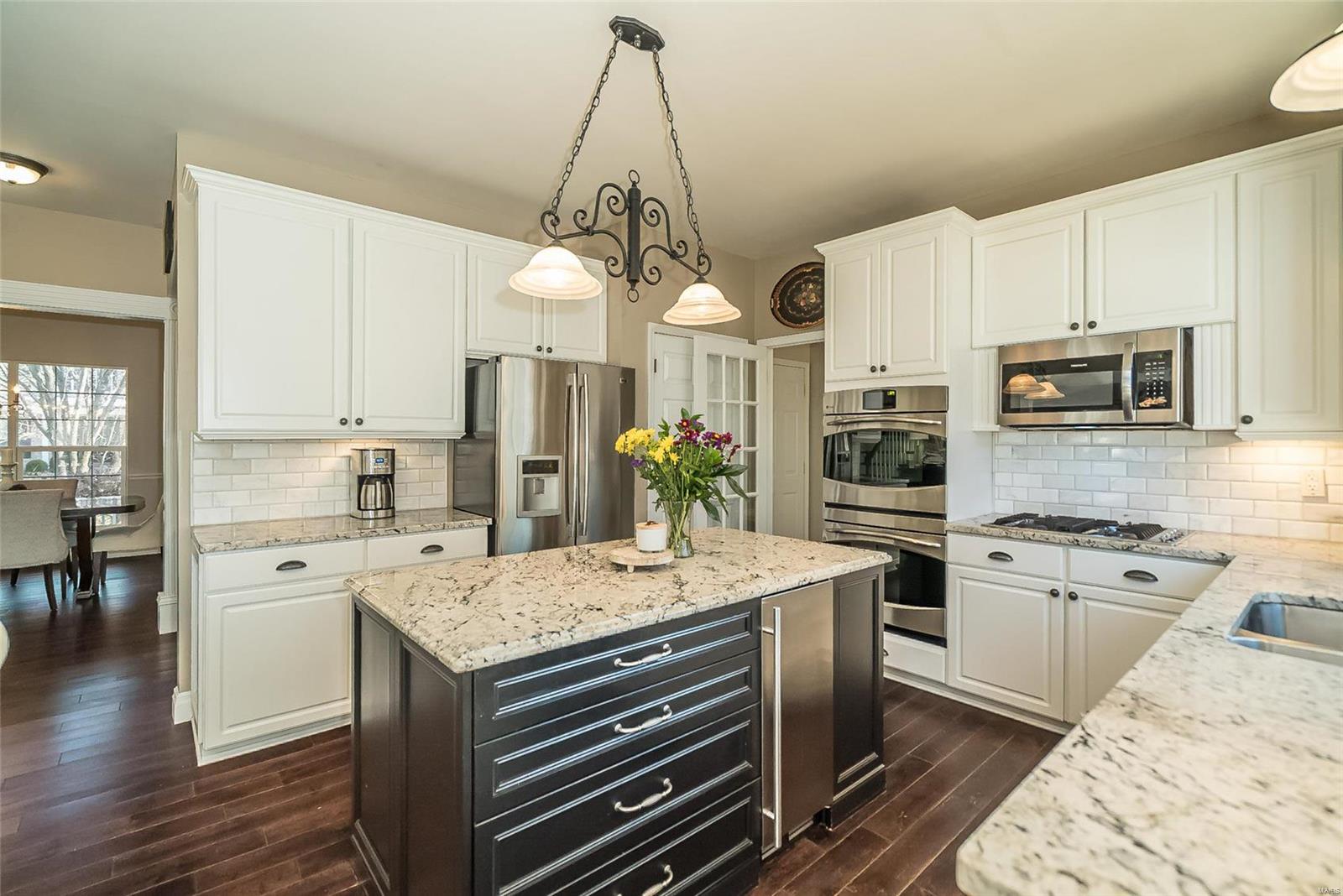 569 Castle Ridge Drive Ballwin, MO 63021 - Photo 21 of 44