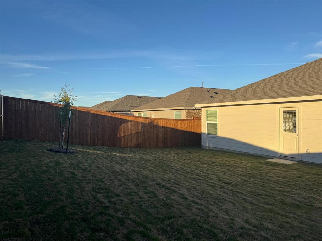 7505 Fenton Parkway Pilot Point, TX 76258 - Photo 28 of 30 a view of a small space