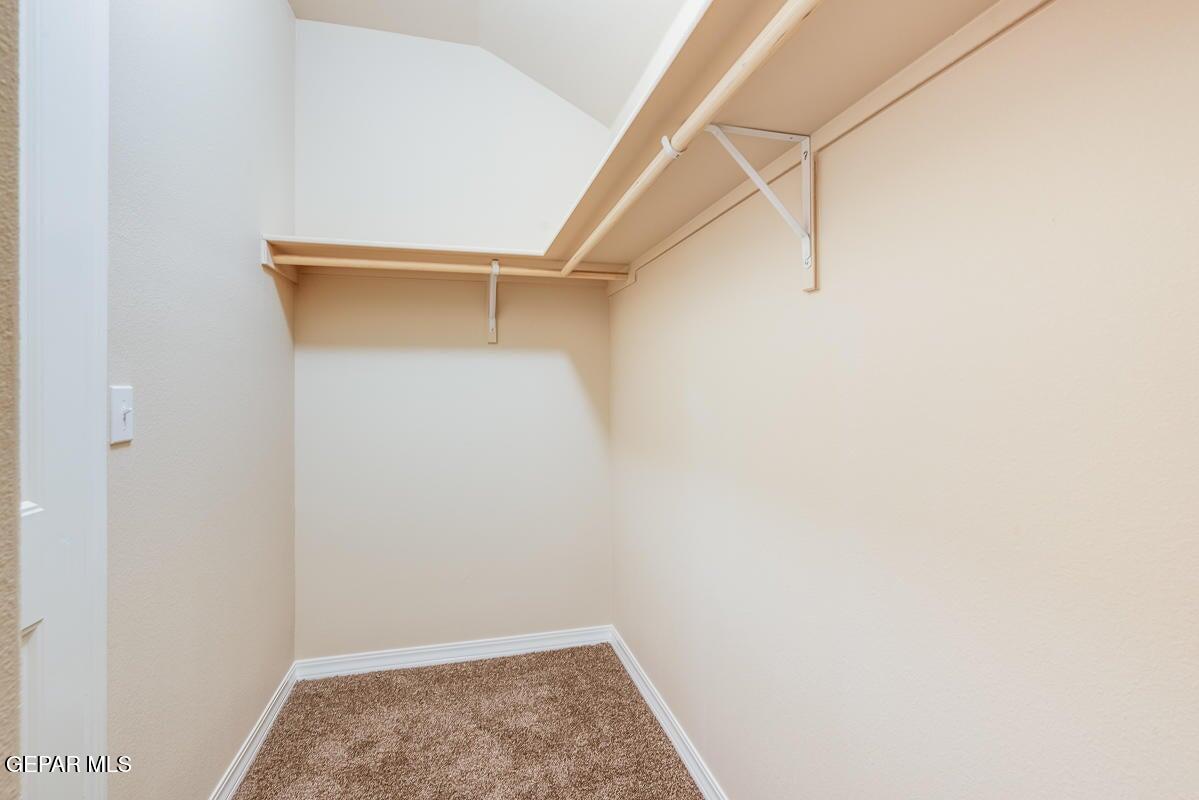 12416 Oconee Place Clint, TX 79836 - Photo 5 of 35 20230524225106373762000000-o
