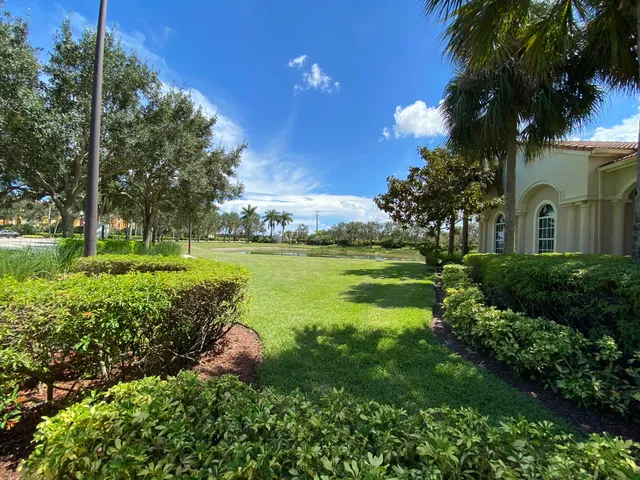 $2,900 | 6728 Old Farm Trail, Boynton Beach, FL 33437