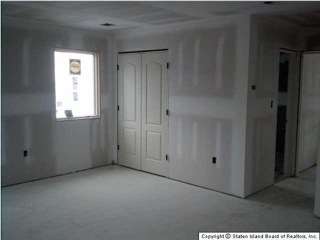 62 Foster Road Staten Island, NY 10309 - Photo 13 of 14 Additional Photo