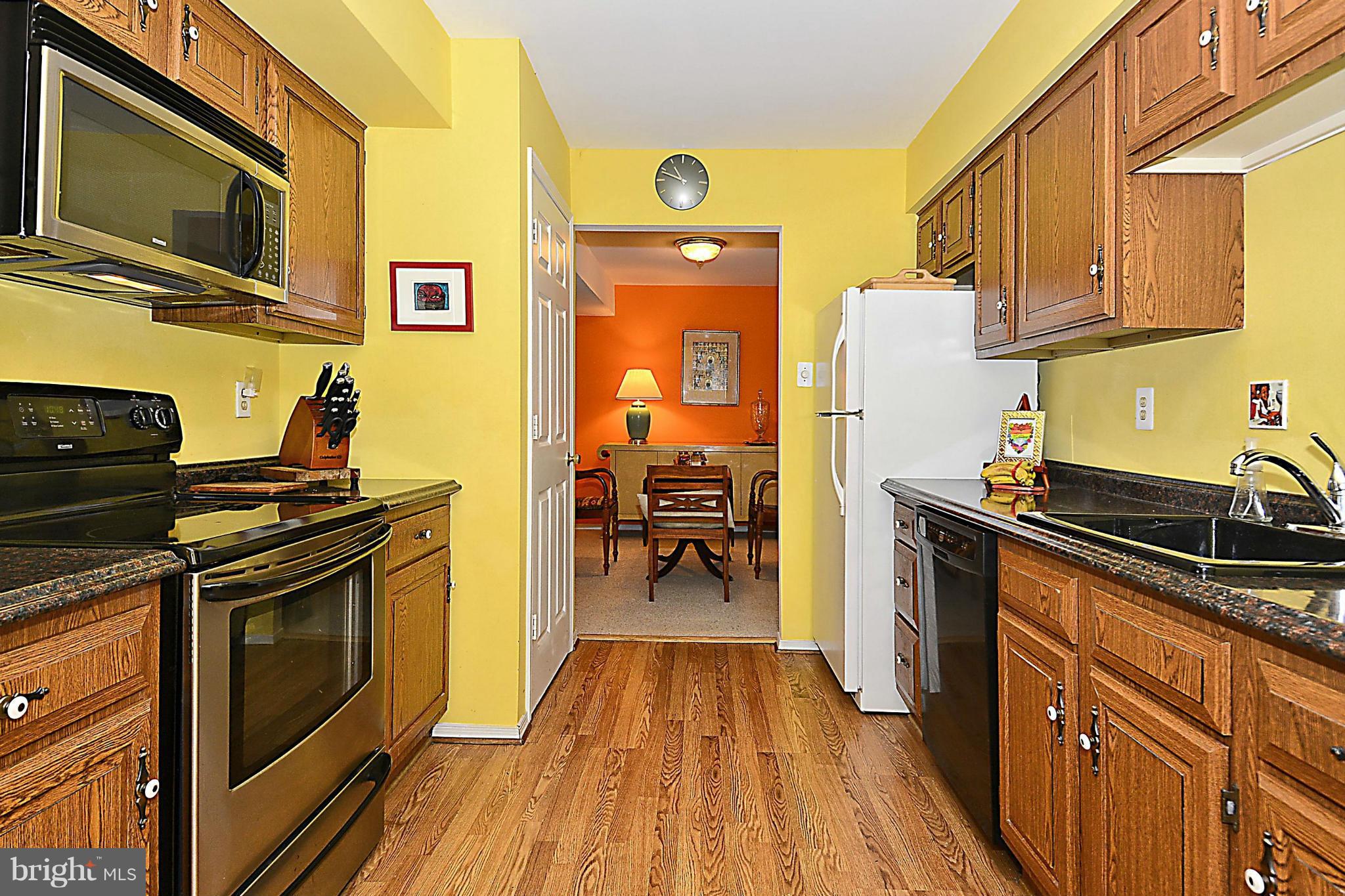 22 Wilcox Court Silver Spring, MD 20906 - Photo 11 of 30 Kitchen