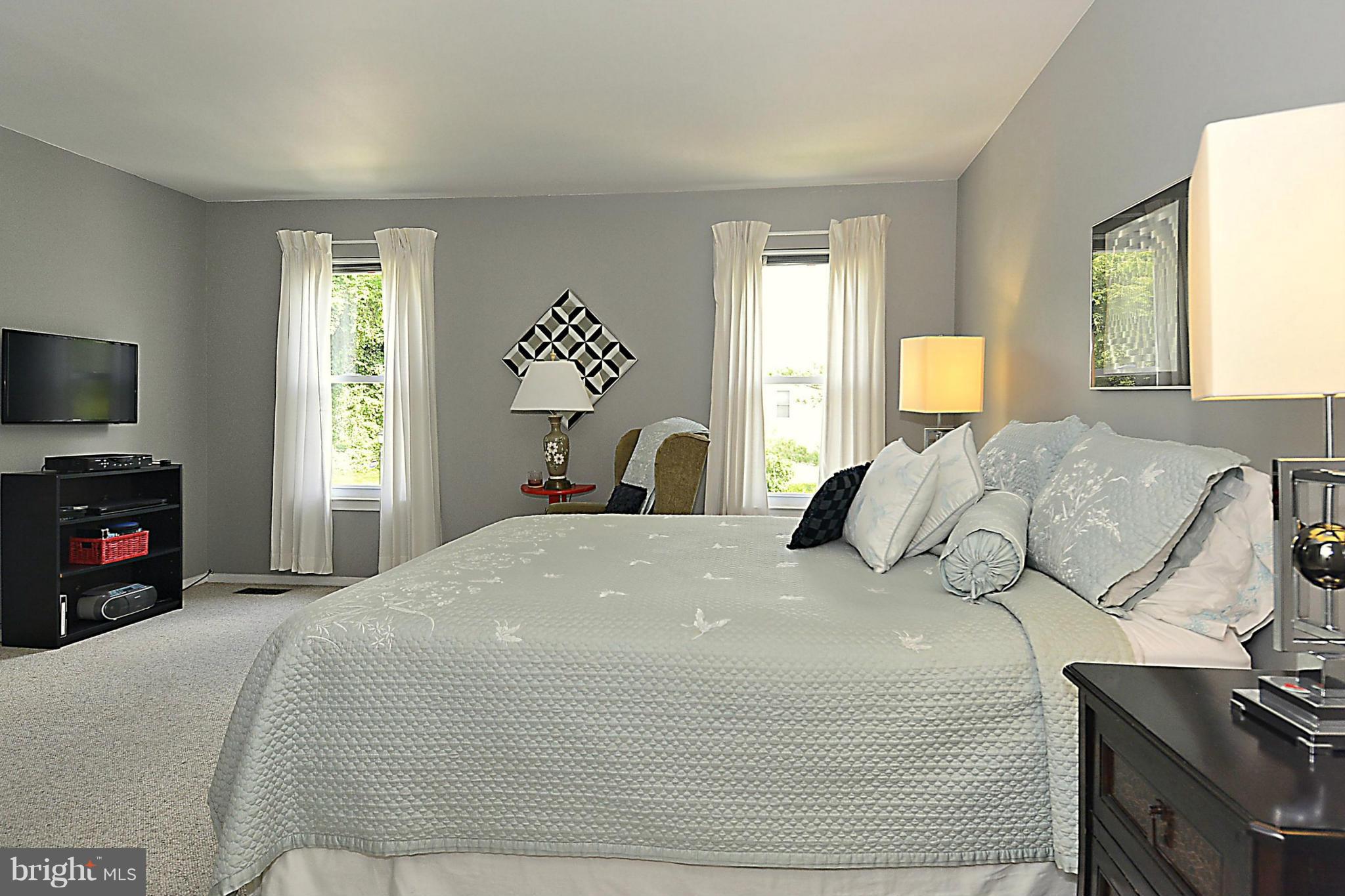 22 Wilcox Court Silver Spring, MD 20906 - Photo 18 of 30 Bedroom (Master)