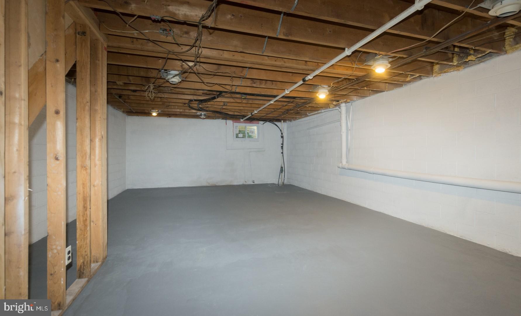 804 Walnut Ridge Drive Pottstown, PA 19464 - Photo 16 of 19 Clean basement