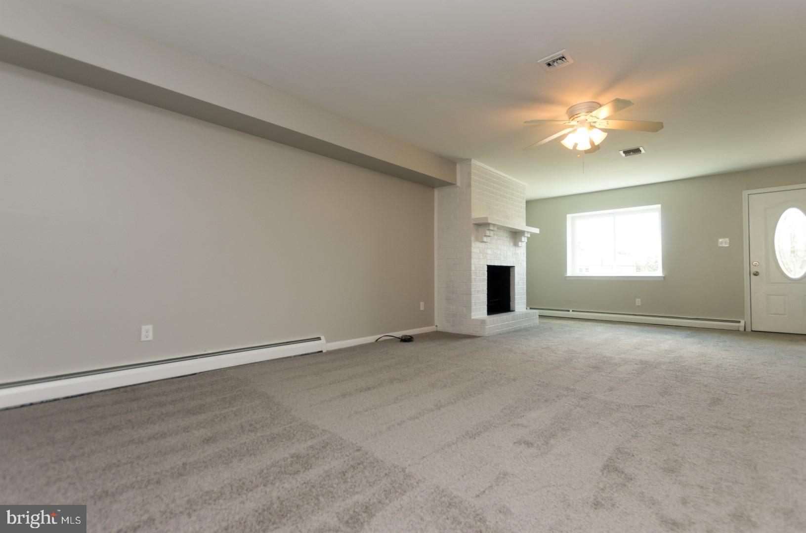 804 Walnut Ridge Drive Pottstown, PA 19464 - Photo 4 of 19 Another view of large living room