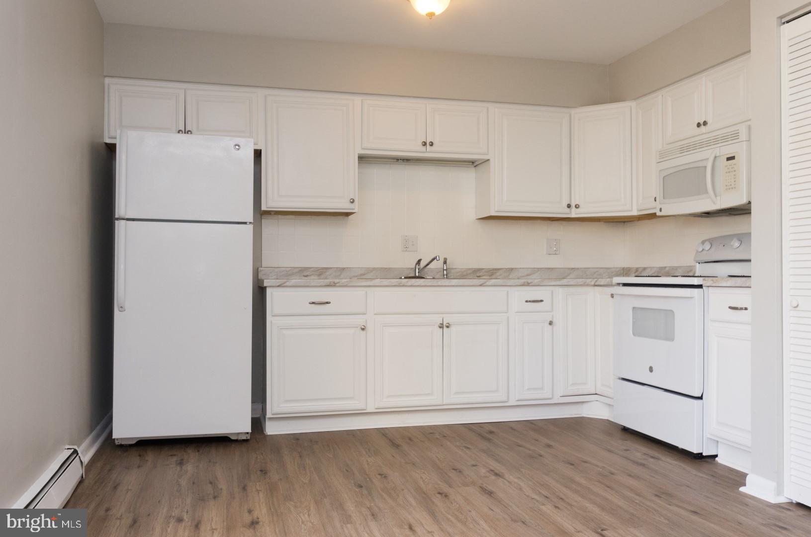 804 Walnut Ridge Drive Pottstown, PA 19464 - Photo 6 of 19 Gallery Image 6
