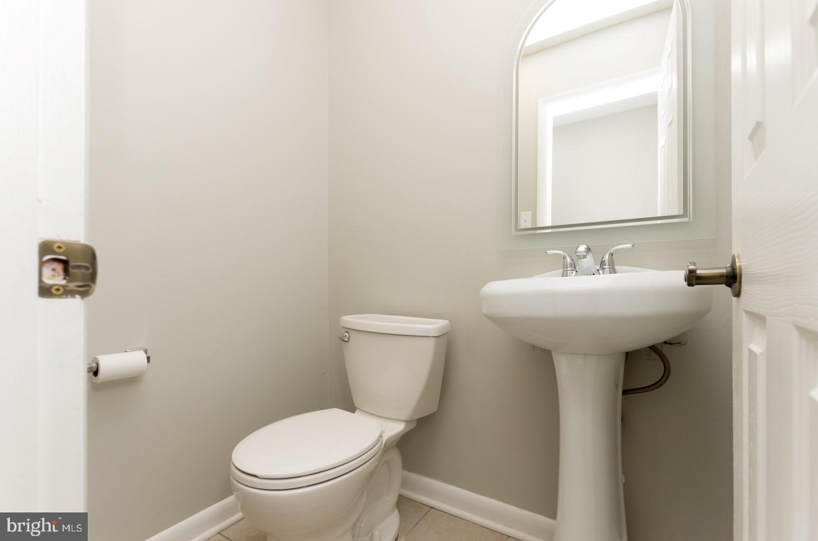 804 Walnut Ridge Drive Pottstown, PA 19464 - Photo 8 of 19 Main Floor 1/2 bath